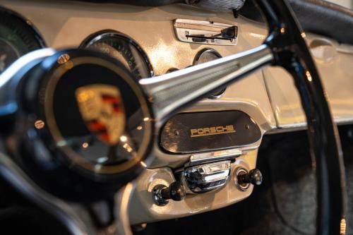 356CBlanche 31