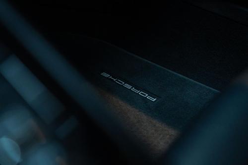 991.1B E 37