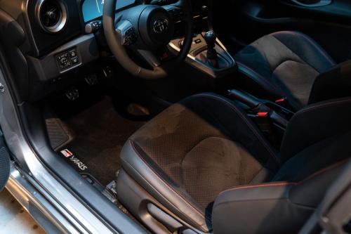 T Yaris GR 27